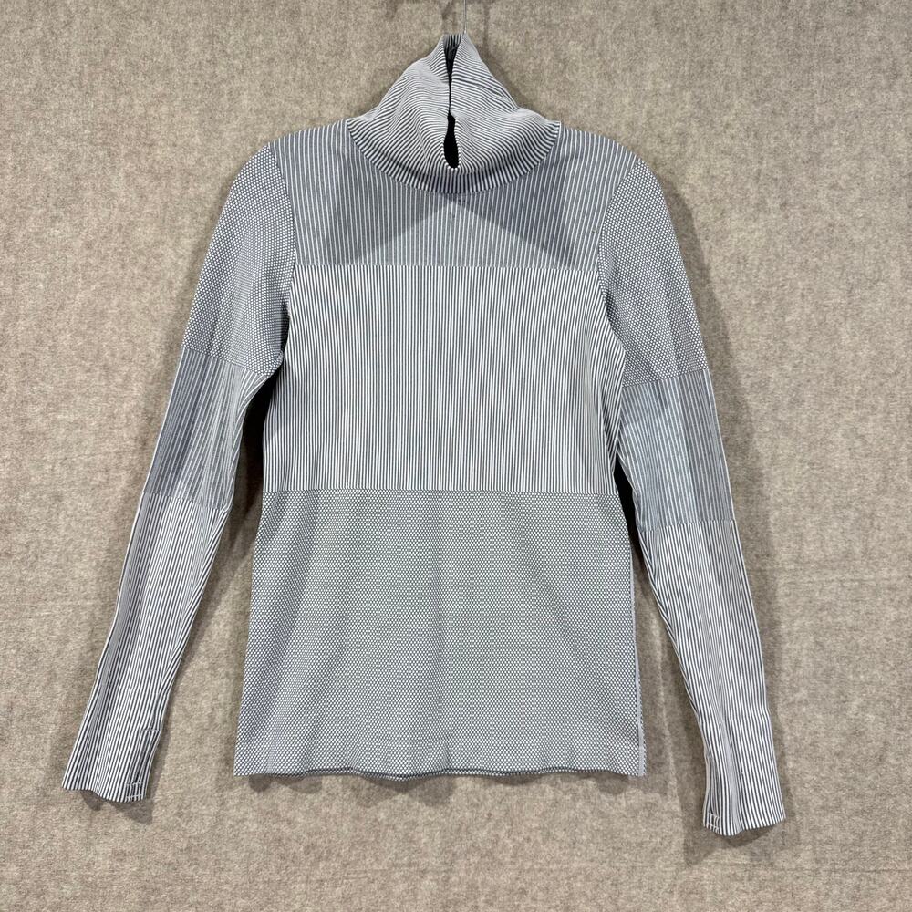 Athleta - Flurry Base Layer Turtleneck -size Medium